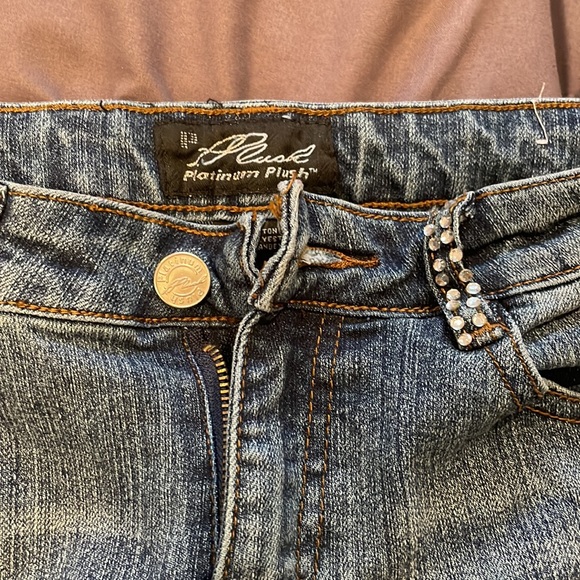 Jean - Picture 2 of 3